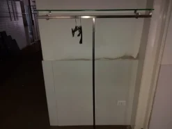 2#7994 Arredi e accessori per negozio