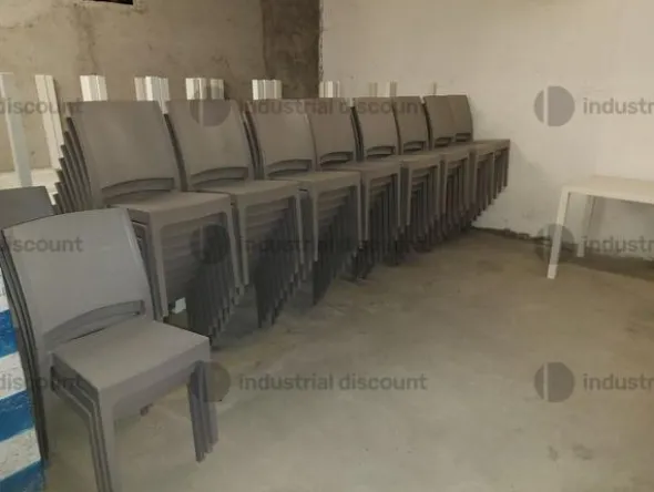 4#8696 Arredi e accessori settore turistico ricettivo