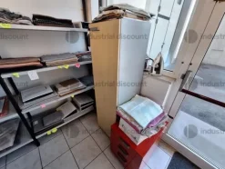 4#10164 Arredi e attrezzatura varia da ufficio