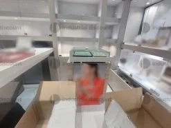 1#9945 Arredi e attrezzature da negozio