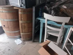 1#10143 Arredi e Attrezzature da ristorante