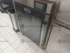 1#10305 Arredi e attrezzature da ristorazione e pub