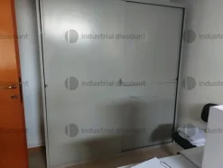 9#8669 Arredi e attrezzature da ufficio