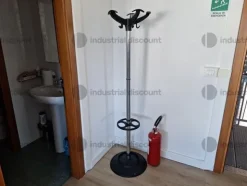 1#9823 Arredi e attrezzature elettroniche da ufficio e scaffalature