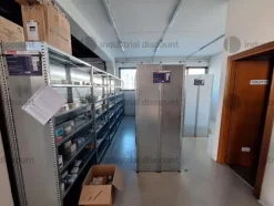 1#9823 Arredi e attrezzature elettroniche da ufficio e scaffalature