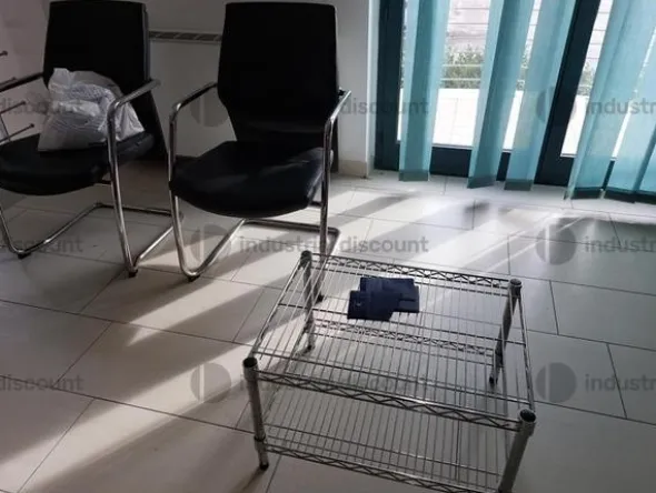 18#8924 Arredi e attrezzature elettroniche per uffici