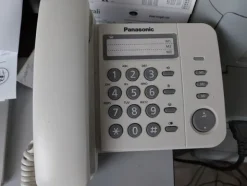 1#7822 Arredi e attrezzature elettroniche da ufficio