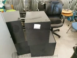 2#8499 Arredi e attrezzature per centro medico