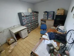 37#8259 Arredi e attrezzature per lavorazione e tintura pelli