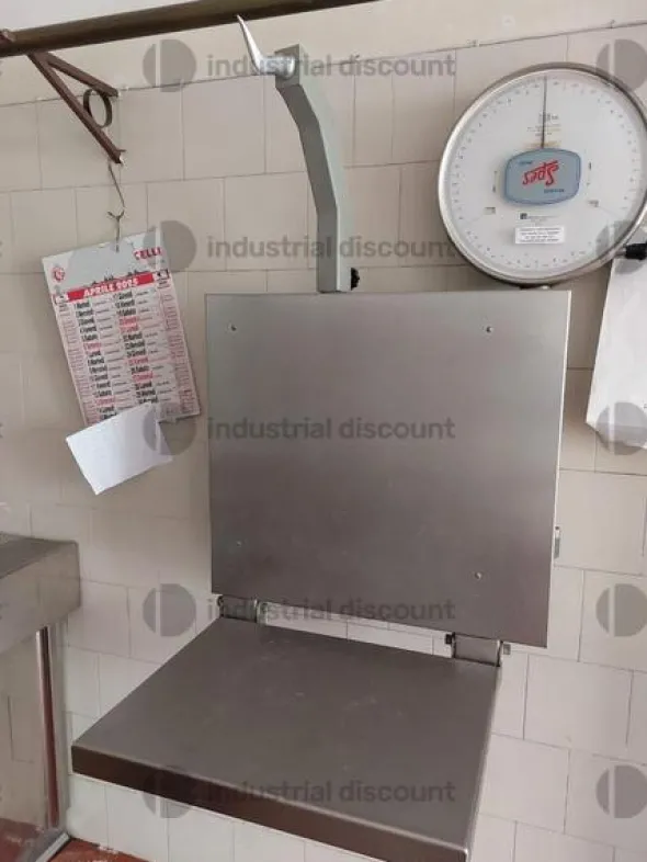 1#9342 Arredi e attrezzature per negozio alimentare