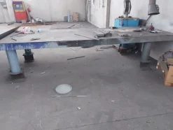 3#7049 Arredi e attrezzature per officina e ufficio