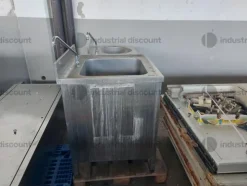 46#9470 Arredi e attrezzature per ristorazione e settore alimentare