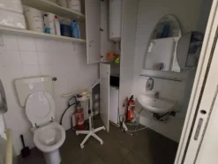 1#7919 Arredi e attrezzature per trattamenti estetici