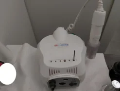 1#7919 Arredi e attrezzature per trattamenti estetici