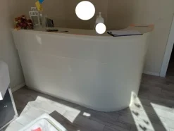 1#7919 Arredi e attrezzature per trattamenti estetici
