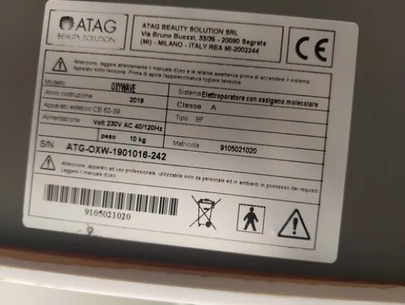 1#7919 Arredi e attrezzature per trattamenti estetici