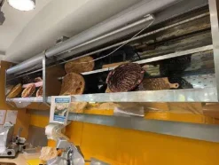 7#7940 Arredi e attrezzature reparto alimentari