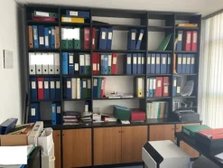 8#7931 Arredi e attrezzature ufficio
