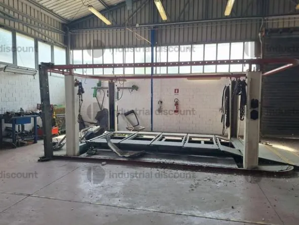 4#9630 Arredi e attrezzi reparto Carrozzeria