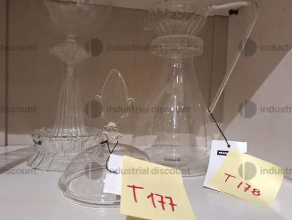 25#8790 Arredi e Complementi di arredo griffati