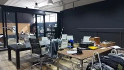 5#7345 Arredi ed attezzatura da ufficio