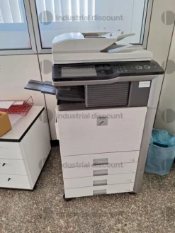 112#9186 Arredi ed attrezzatura per ufficio