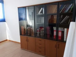 47#7341 Arredi ed attrezzatura ufficio