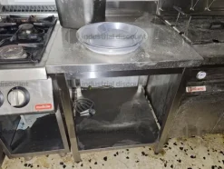 3#8808 Arredi ed attrezzature da laboratorio di pasticceria e prodotti da bar