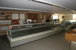 1#7252 Arredi ed attrezzature per supermercato