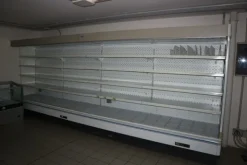 1#7252 Arredi ed attrezzature per supermercato