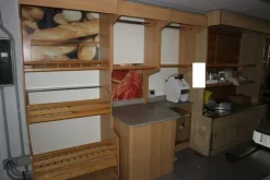 1#7252 Arredi ed attrezzature per supermercato