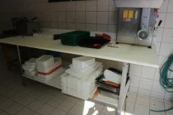 1#7252 Arredi ed attrezzature per supermercato