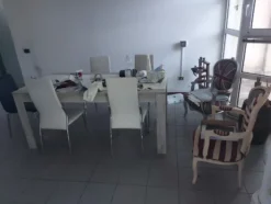 1#8503 Arredi ed attrezzature varie per attivita' commerciale