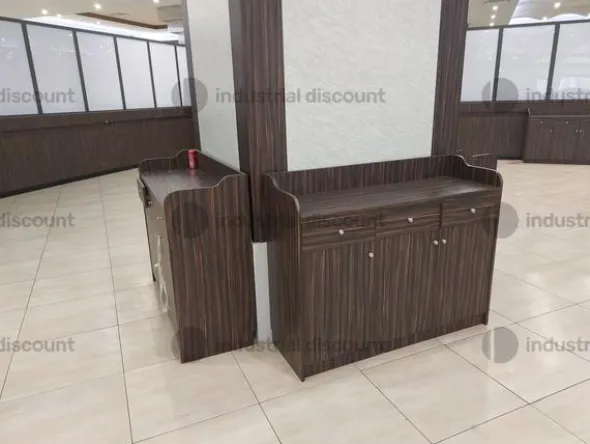3#9089 Arredi e posate in acciaio inox