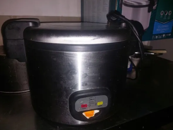 1#8457 Arredi macchine e attrezzature per ristorazione