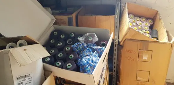 17#4206 Arredi per laboratorio cucito