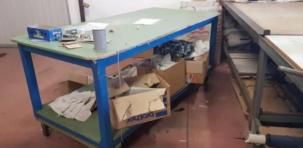 17#4206 Arredi per laboratorio cucito