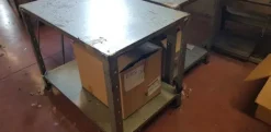17#4206 Arredi per laboratorio cucito
