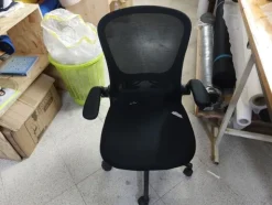 1#8597 Arredi per negozio