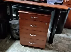 ARREDI PER UFFICIO