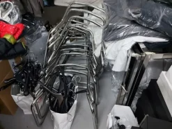 1#8119 Arredi per ufficio e negozio