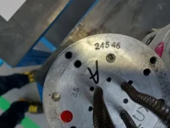 1#8119 Arredi per ufficio e negozio