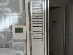10#8011 Arredi per ufficio e spogliatoi