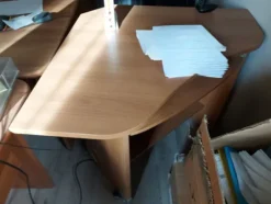 10#8011 Arredi per ufficio e spogliatoi