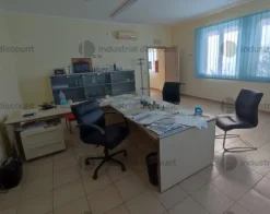3#10039 Arredi ufficio