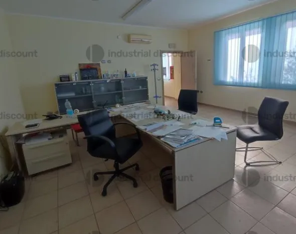 3#10039 Arredi ufficio