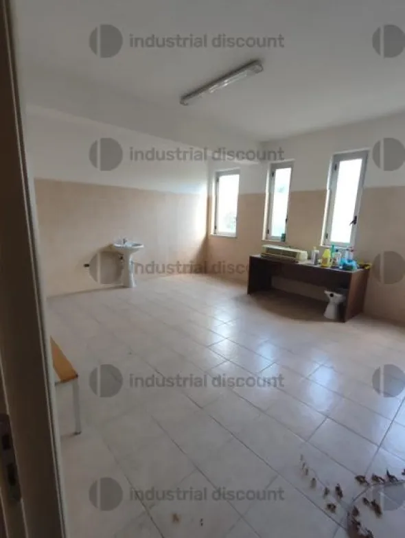 3#10039 Arredi ufficio
