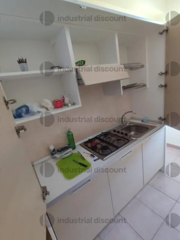 3#10039 Arredi ufficio