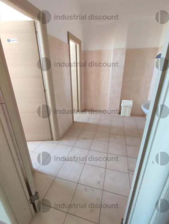 3#10039 Arredi ufficio