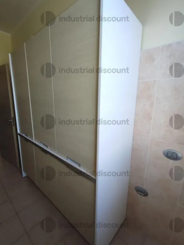 3#10039 Arredi ufficio